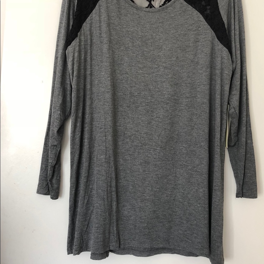 Me & You Womens Top Lace Black Back Gray 3/4  1X - Picture 2 of 7